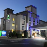 Holiday Inn Express & Suites Charlotte-Concord-I-85, an IHG Hotel，位于康科德康克德区域机场 - USA附近的酒店