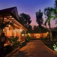 Omah Joglo Semarang，位于三宝垄的酒店