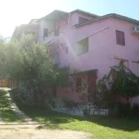Residencial Ravasco，位于卡马穆的酒店