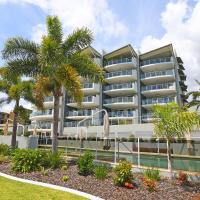 Tingeera Bespoke Beachfront Apartments，位于赫维湾皮阿巴的酒店