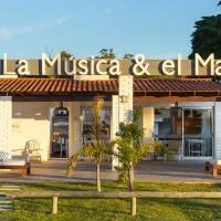 Aparthotel la Música y el Mar，位于马尔多纳多的酒店