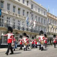 Castle Hotel Windsor，位于温莎的酒店