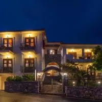 Hotel PARALIAKO Kyparissi，位于基帕尔森的酒店