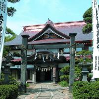 大新保保利旅馆，位于鹤冈市Mount Haguro的酒店