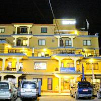 Hotel Grand Shambala，位于MuktināthJomsom Airport - JMO附近的酒店