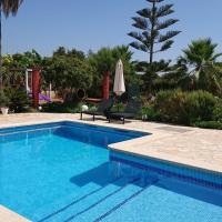 Villa en Sa Caleta - CAN BLAU IBIZA，位于伊维萨镇伊比萨机场 - IBZ附近的酒店