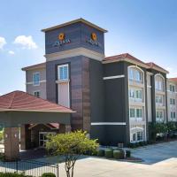 图珀洛拉金塔旅馆及套房，位于图珀洛Tupelo Regional - TUP附近的酒店