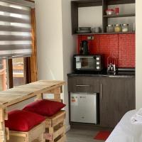Rumbo Suites，位于蓬塔阿雷纳斯Porvenir - WPR附近的酒店