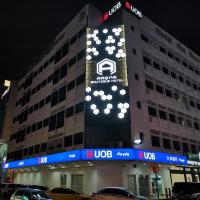 ARENA Boutique Hotel Kuala Terengganu，位于瓜拉丁加奴的酒店