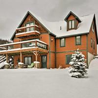 Mountaintop Ellicottville Home 7 Mi to Ski Resort，位于埃利科特维尔卡特拉格斯县奥利安机场 - OLE附近的酒店