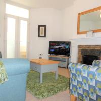 Homely and well appointed Priory Apartment by Cliftonvalley Apartments