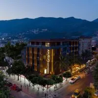 Anjeliq Downtown Boutique Hotel，位于阿拉尼亚的酒店