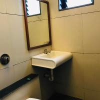 Liva Rooms，位于纳西克Nashik Airport - ISK附近的酒店