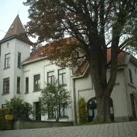LE CHARNOIS,位于Limelette的酒店