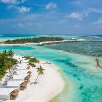 马尔代夫西纳蒙哈库拉呼啦全包度假村，位于美慕环礁的酒店