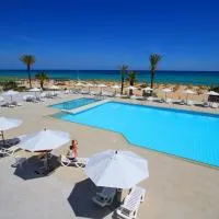 Omar Khayam Resort & Aqua Park，位于哈马马特的酒店