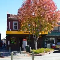 Empire Hotel Goulburn，位于古尔本的酒店