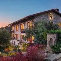 Simurg Inn，位于Ahmetçe的酒店