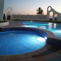 Studio appartment beach front，位于海尔盖莱Enfidha-Hammamet International Airport - NBE附近的酒店