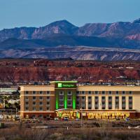 Holiday Inn St. George Convention Center, an IHG Hotel，位于圣乔治圣乔治地区机场 - SGU附近的酒店