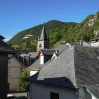 PAS à PAS CHAMBRE D'HOTES,位于Sarrancolin的酒店