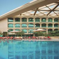 Mövenpick Grand Al Bustan，位于迪拜迪拜国际机场 - DXB附近的酒店