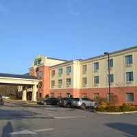 锡林斯格罗夫智选假日酒店，位于Shamokin Dam的酒店