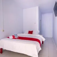 RedDoorz Syariah @ Bondowoso City Center，位于Bondowoso的酒店