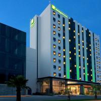 Holiday Inn & Suites - Monterrey Apodaca Zona Airport, an IHG Hotel，位于蒙特雷阿佩达卡的酒店