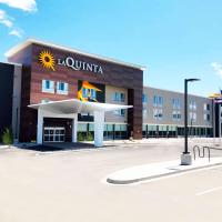 La Quinta Inn & Suites Limon by Wyndham，位于利蒙的酒店