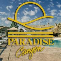 Paradise Canyon Golf Resort - Luxury Condo M403，位于莱斯布里奇莱斯布里奇县机场 - YQL附近的酒店