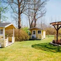 Kihnu home - Sepa talu，位于Rootsiküla的酒店