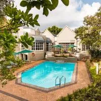 City Lodge Hotel Pinelands，位于开普敦的酒店