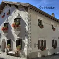 Hotel Garni Engiadina - Boutique Hotel，位于施库尔的酒店
