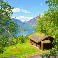 海特洞山林小屋，位于盖郎厄尔峡湾的酒店