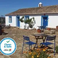 Herdade Do Azinhal,位于旧圣克拉拉的酒店