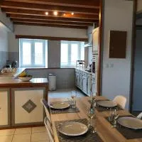 L’Ecrin champenois : 150m2 au cœur du vignoble,位于埃托日的酒店