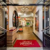 亨利·诺曼酒店，位于布鲁克林的酒店