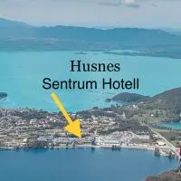 Husnes Sentrum Hotell，位于Husnes的酒店