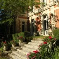 Domaine de Champ rose，位于Saint-Laurent-de-Belzagot的酒店