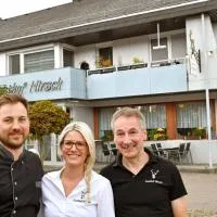 Hotel Restaurant Hirsch,位于Schmiechen的酒店