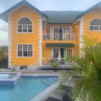 Faith's Villa Tobago，位于戴蒙德的酒店