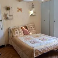 CHAMBRE INDEPENDANTE + SANITAIRE près centre ville，位于Rignac - Aveyron的酒店