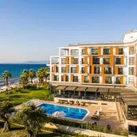 MAIA Luxury Beach Hotel & Spa，位于古泽尔坎里的酒店
