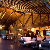 Ihlozi Bush Lodge，位于赫卢赫卢韦Phinda Airport - PZL附近的酒店