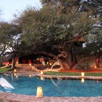 Camelthorn Kalahari Lodge，位于Hoachanas的酒店