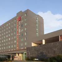 Fiesta Inn Morelia Altozano，位于莫雷利亚的酒店