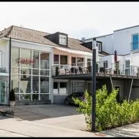 盖斯斯塔德特酒店,位于萨勒河畔巴特诺伊施塔特的酒店