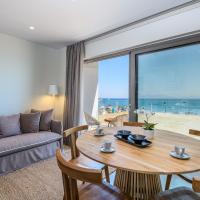 NOA BEACHFRONT SUITES，位于卡尔扎迈纳的酒店