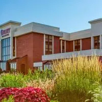 Drury Inn and Suites St Louis Collinsville，位于科林斯维尔的酒店
